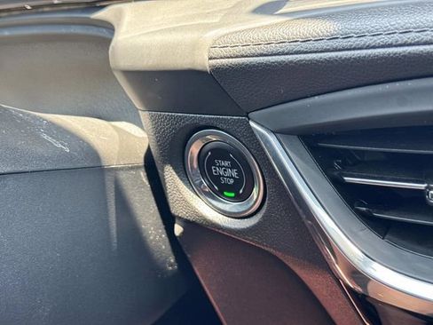 Used 2024 Buick Encore GX Sport Touring w/ Advanced Technology Package FWD image 33