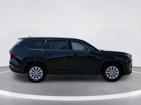 Used 2025 Toyota Grand Highlander AWD image 10