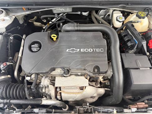 Used 2016 Chevrolet Malibu LT FWD image 29