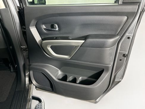 Used 2022 Nissan Titan SV w/ Accessory Utility Package RWD image 28