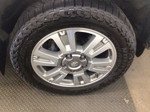 Used 2017 Toyota Tundra 1794 Edition AWD/4WD image 28