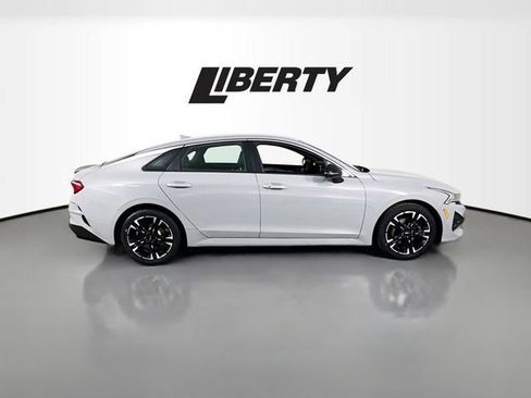 Used 2022 Kia K5 GT-Line image 8