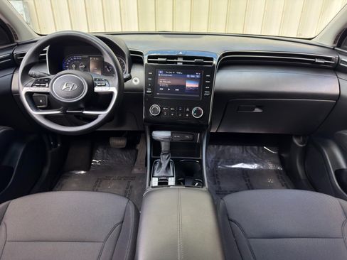 Used 2022 Hyundai Tucson SEL FWD image 11