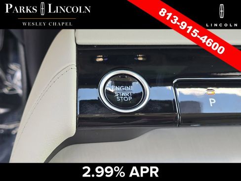Certified 2025 Lincoln Navigator Reserve AWD/4WD image 30