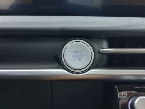 New 2025 Hyundai Santa Cruz SEL image 13