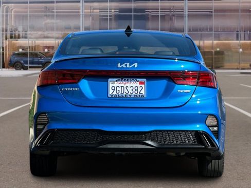 Used 2023 Kia Forte GT-Line image 5