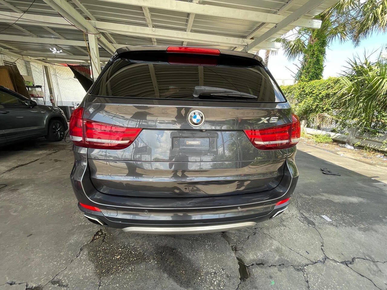 Used 2018 BMW X5 xDrive35i w/ Driving Assistance Package AWD/4WD image 4