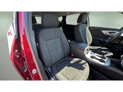 Used 2019 Chevrolet Blazer LT AWD/4WD image 32