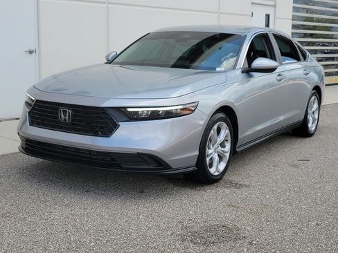 Used 2024 Honda Accord LX image 3