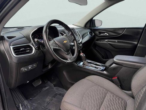 Used 2020 Chevrolet Equinox LT image 16