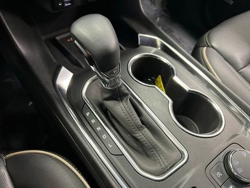 Certified 2023 Chevrolet Traverse Premier image 16