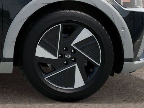 New 2025 Hyundai Ioniq 5 Limited image 8