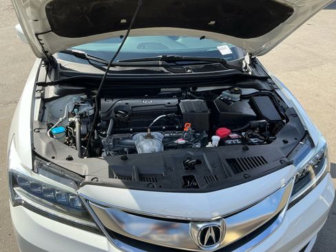 Used 2017 Acura ILX w/ Premium Package image 21