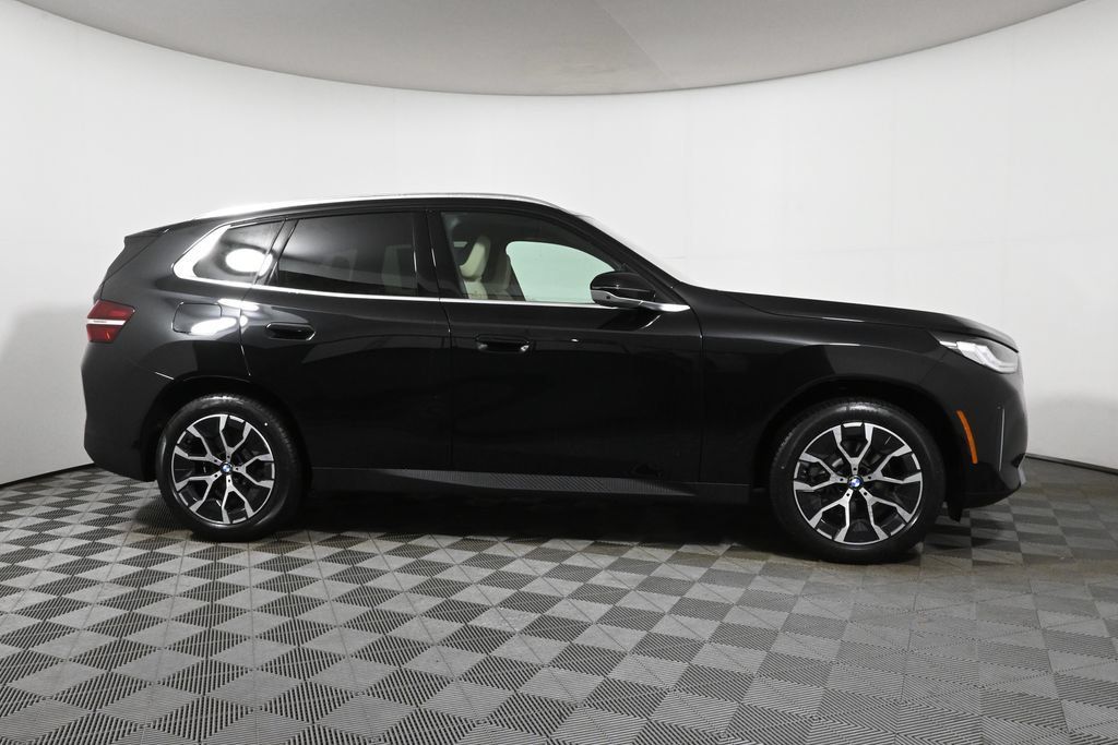 Certified 2026 BMW X3 xDrive30i w/ Premium Package AWD/4WD image 8