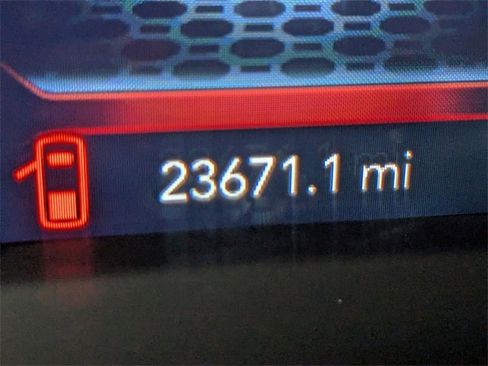 Used 2024 RAM 3500 Tradesman w/ Chrome Appearance Group image 17