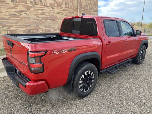 Used 2023 Nissan Frontier PRO-4X w/ Pro Convenience Package image 9