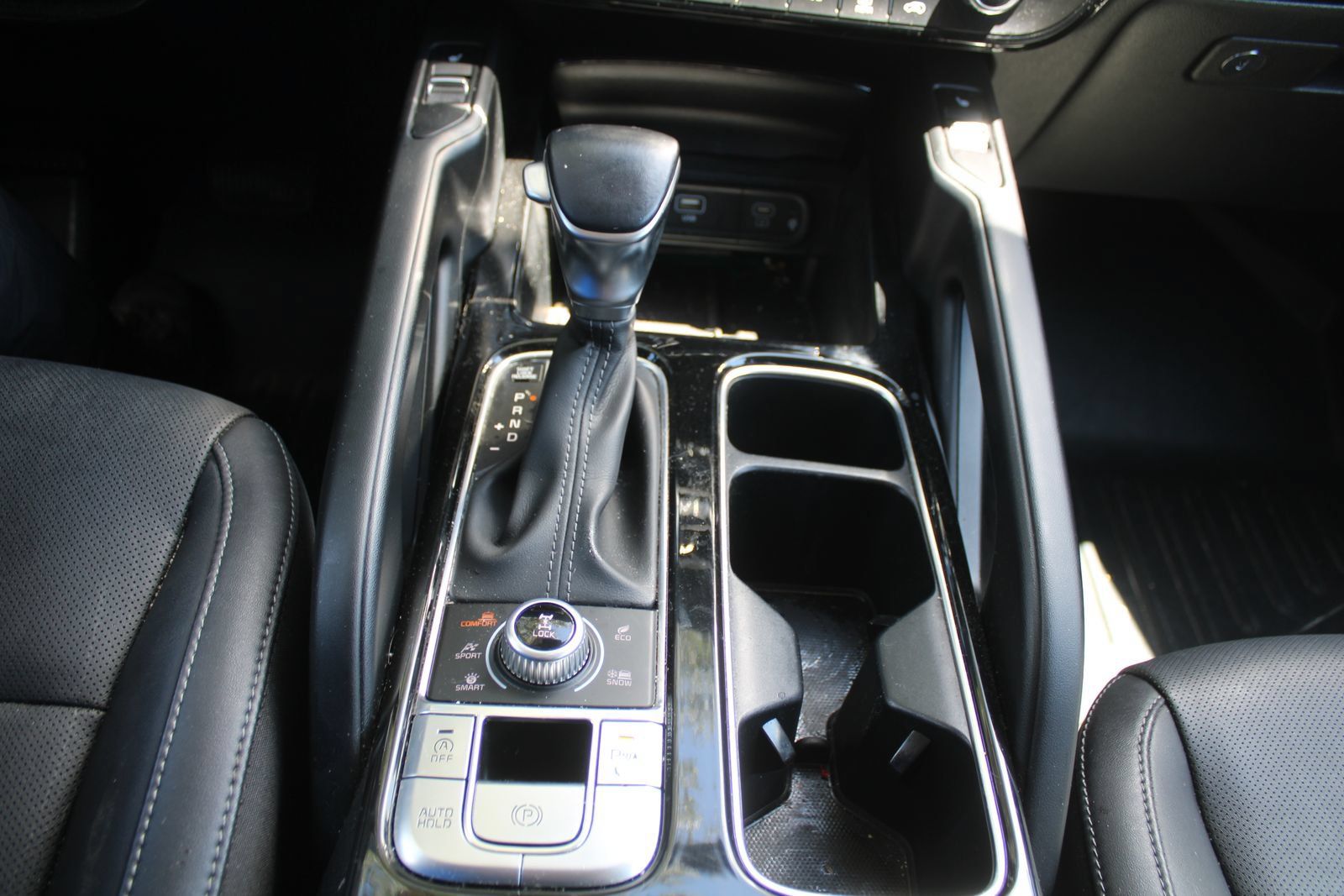 Certified 2023 Kia Telluride S w/ S Sunroof Package AWD/4WD image 33