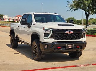 New 2026 Chevrolet Silverado 2500 ZR2 AWD/4WD video 2
