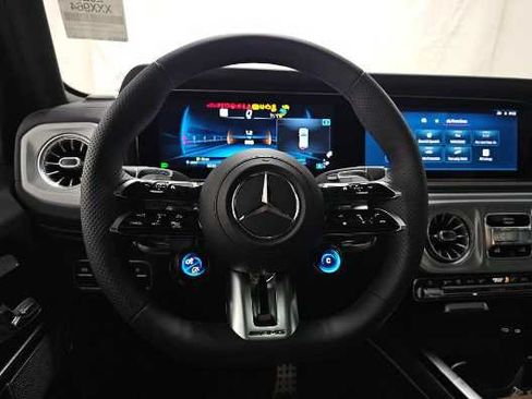 Used 2026 Mercedes-Benz G 63 AMG 4MATIC w/ AMG Offroad Package Pro image 6