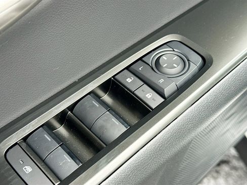 New 2025 Lexus UX 300h AWD image 8