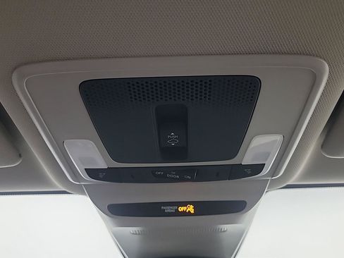 Certified 2026 Honda HR-V EX-L image 29