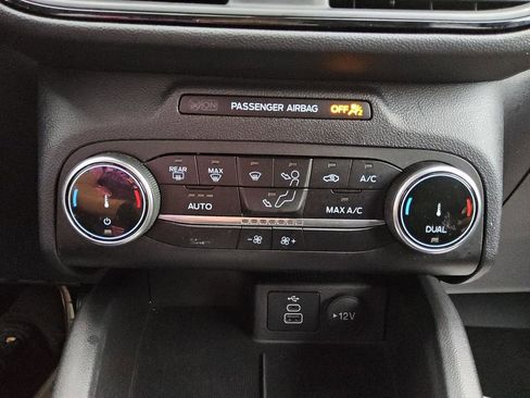 Used 2025 Ford Escape ST-Line image 22