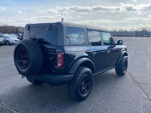 Used 2022 Ford Bronco Badlands image 4