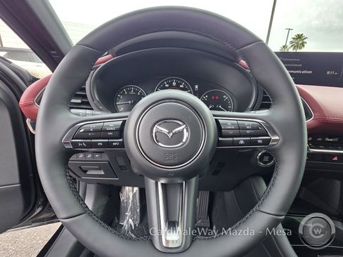 New 2026 MAZDA MAZDA3 Hatchback w/Premium Plus Pkg image 22