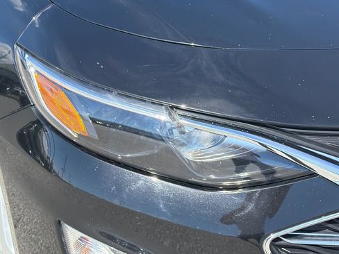 Used 2023 Chevrolet Malibu LT FWD image 35
