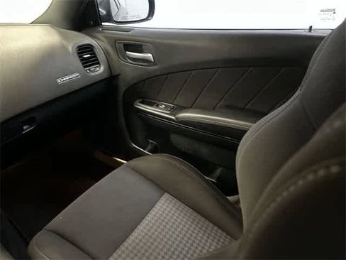 Used 2023 Dodge Charger R/T w/ Blacktop Package image 13