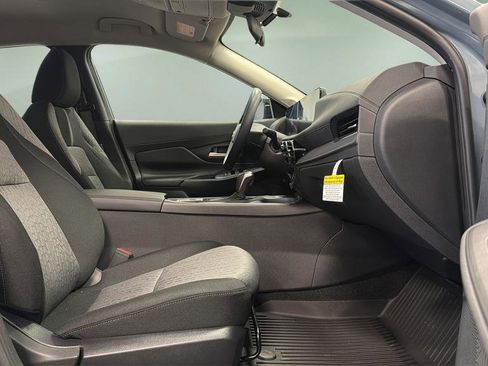 New 2026 Nissan Sentra SV image 11