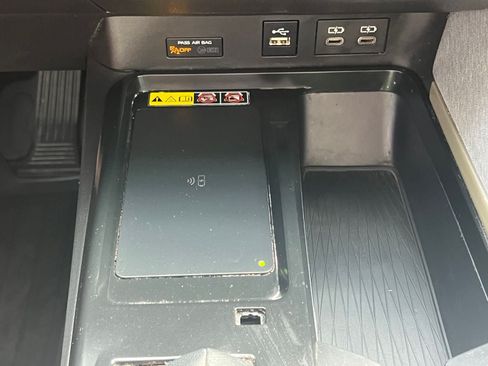 Used 2026 Toyota Camry LE FWD image 31
