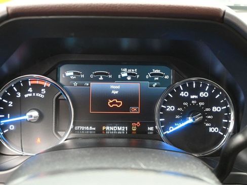 Used 2017 Ford F350 Platinum w/ FX4 Off-Road Package AWD/4WD image 14