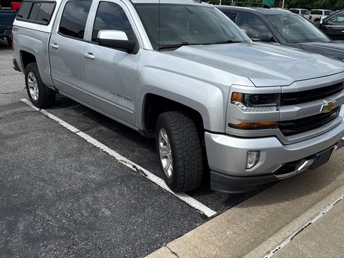 Used 2018 Chevrolet Silverado 1500 LT w/ All Star Edition AWD/4WD image 2