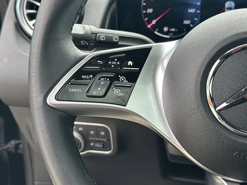 Certified 2026 Mercedes-Benz GLB 250 4MATIC image 31