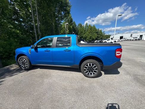 Used 2022 Ford Maverick Lariat FWD image 10