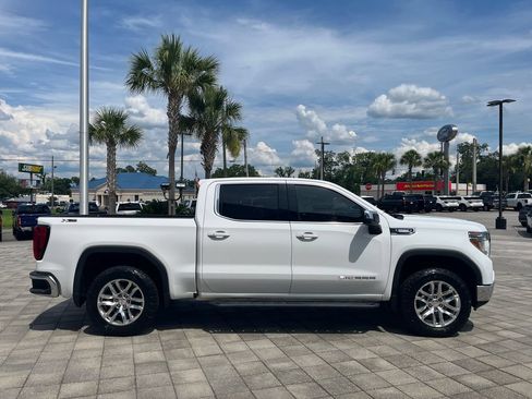 Used 2021 GMC Sierra 1500 SLE w/ X31 Off-Road Package AWD/4WD image 7