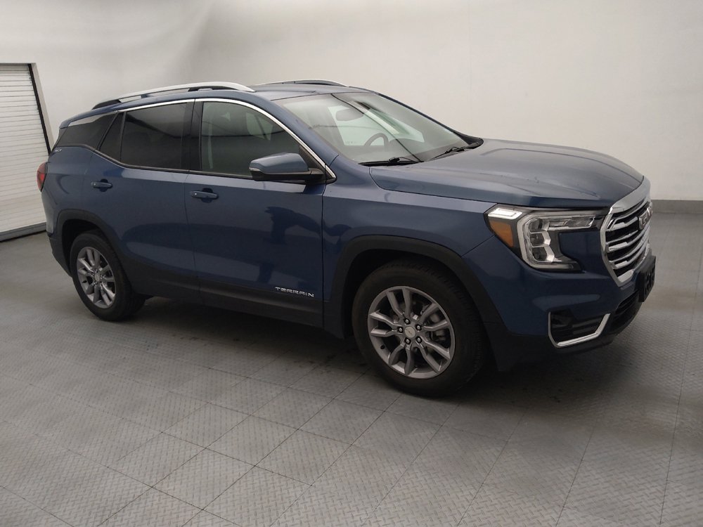 Used 2024 GMC Terrain SLT AWD/4WD image 11