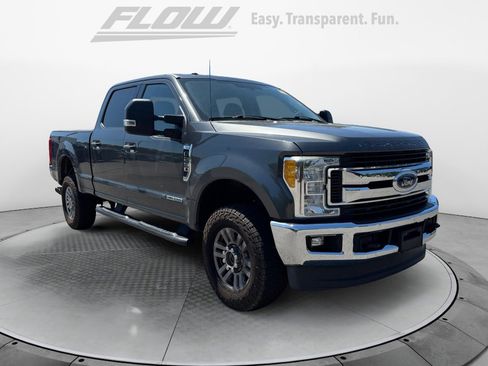 Used 2017 Ford F250 XLT w/ XLT Value Package AWD/4WD image 1