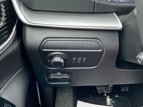 New 2026 Jeep Grand Wagoneer L Limited image 16