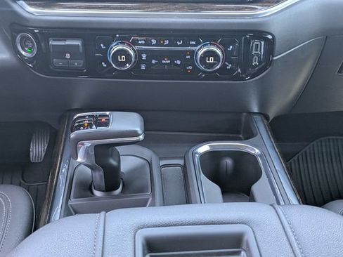 Used 2022 GMC Sierra 1500 Elevation w/ Elevation Premium Package AWD/4WD image 20