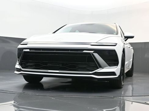 New 2026 Hyundai Sonata SE FWD image 29