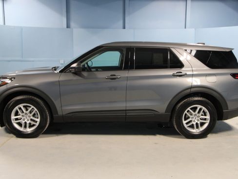 New 2026 Ford Explorer Active image 23