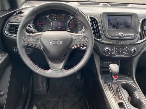 Used 2023 Chevrolet Equinox RS w/ LPO, Floor Liner Package FWD image 7
