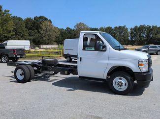 New 2026 Ford E-450 and Econoline 450 Super Duty w/ Ambulance Prep Package video 2