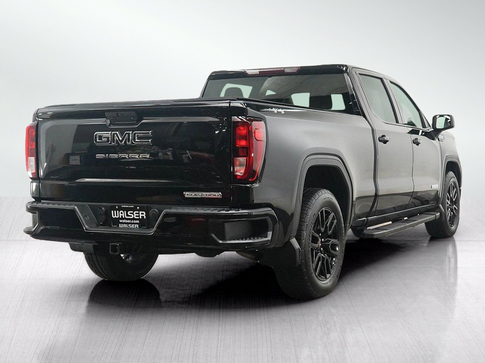 Used 2020 GMC Sierra 1500 Elevation w/ Elevation Value Package AWD/4WD image 5