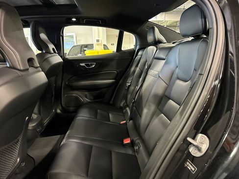Certified 2023 Volvo S60 B5 Plus w/ Climate Package AWD/4WD image 22