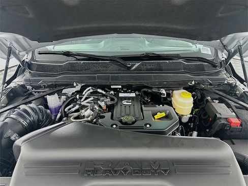New 2026 RAM 2500 Limited image 18