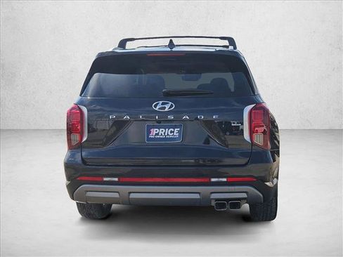 Used 2024 Hyundai Palisade Limited AWD/4WD image 6