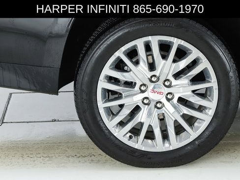 Used 2024 GMC Yukon Denali AWD/4WD image 14